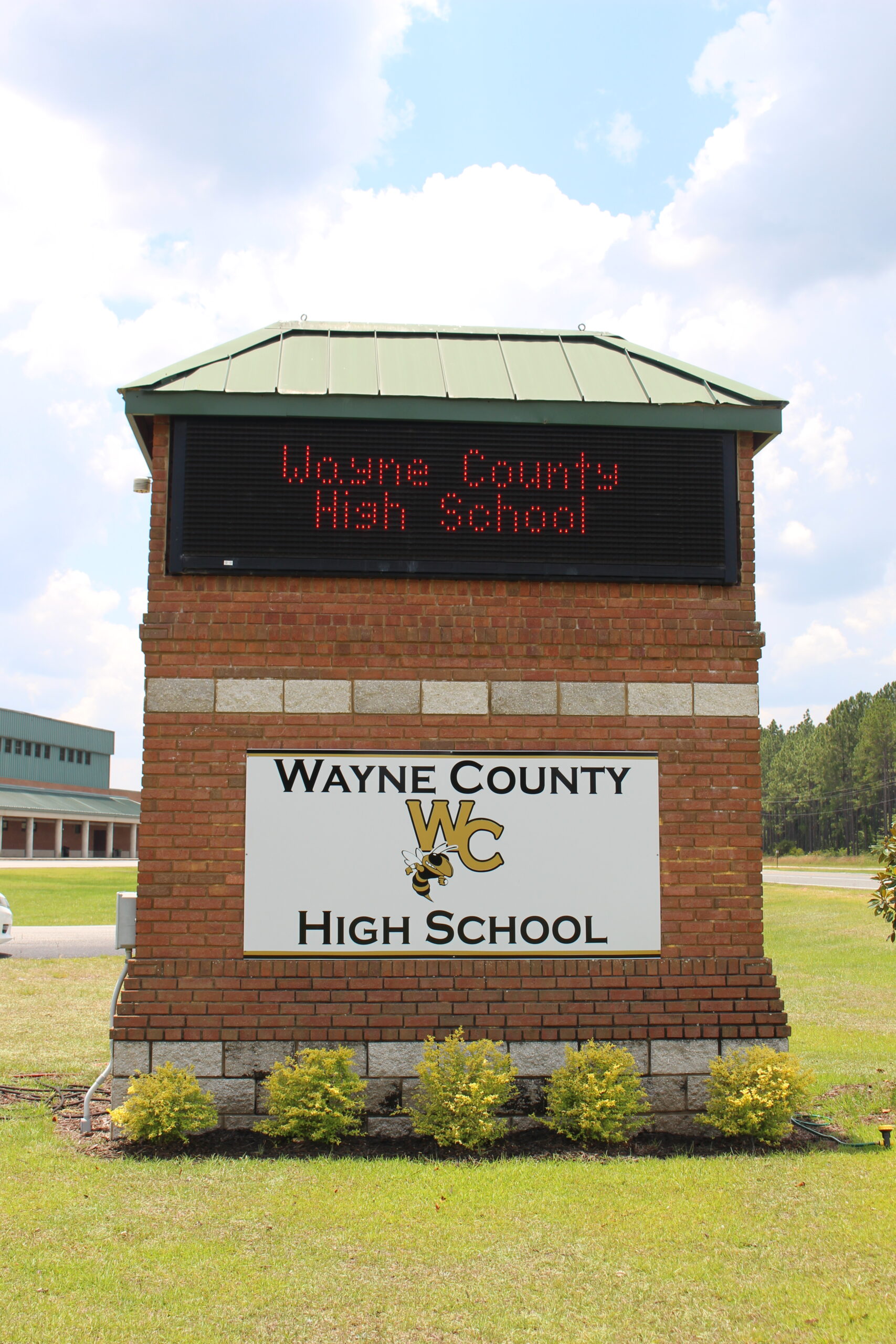 Wayne County High School - Signatronics